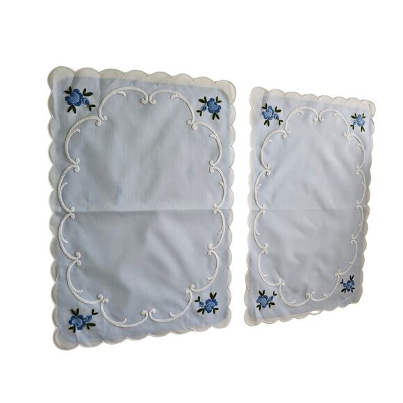 Set of 4 Embroidered Place Mats Vintage See Description - Picture 3 of 10